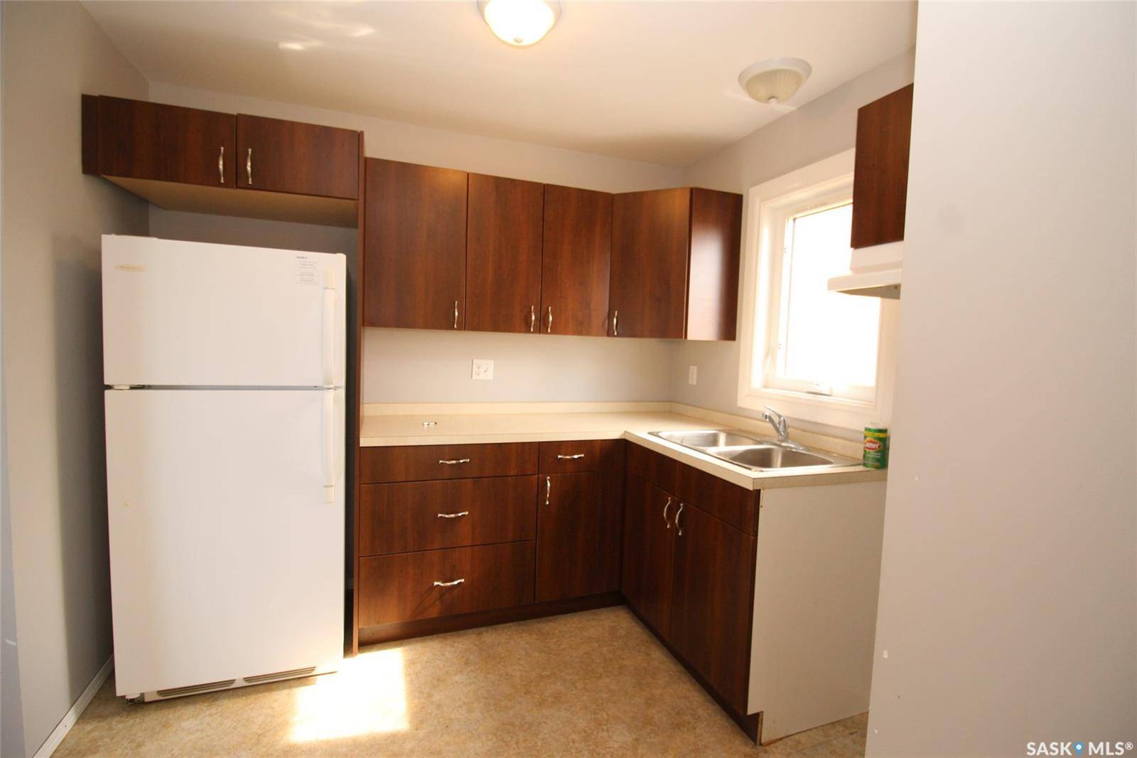 310-320 Railway AVENUE W, Val Marie, SK S0N 2T0