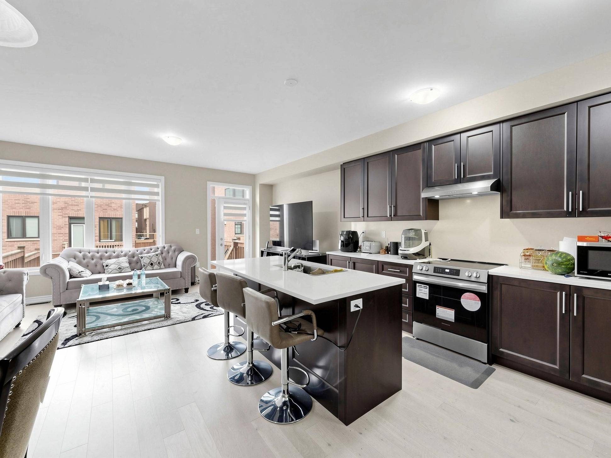 575 Boyd LN, Milton, ON L9T 2X5