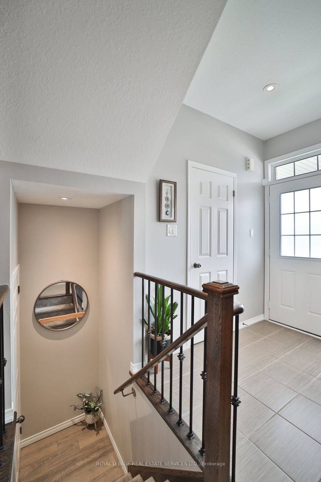 15 Mcallistar DR, Hamilton, ON L0R 1C0