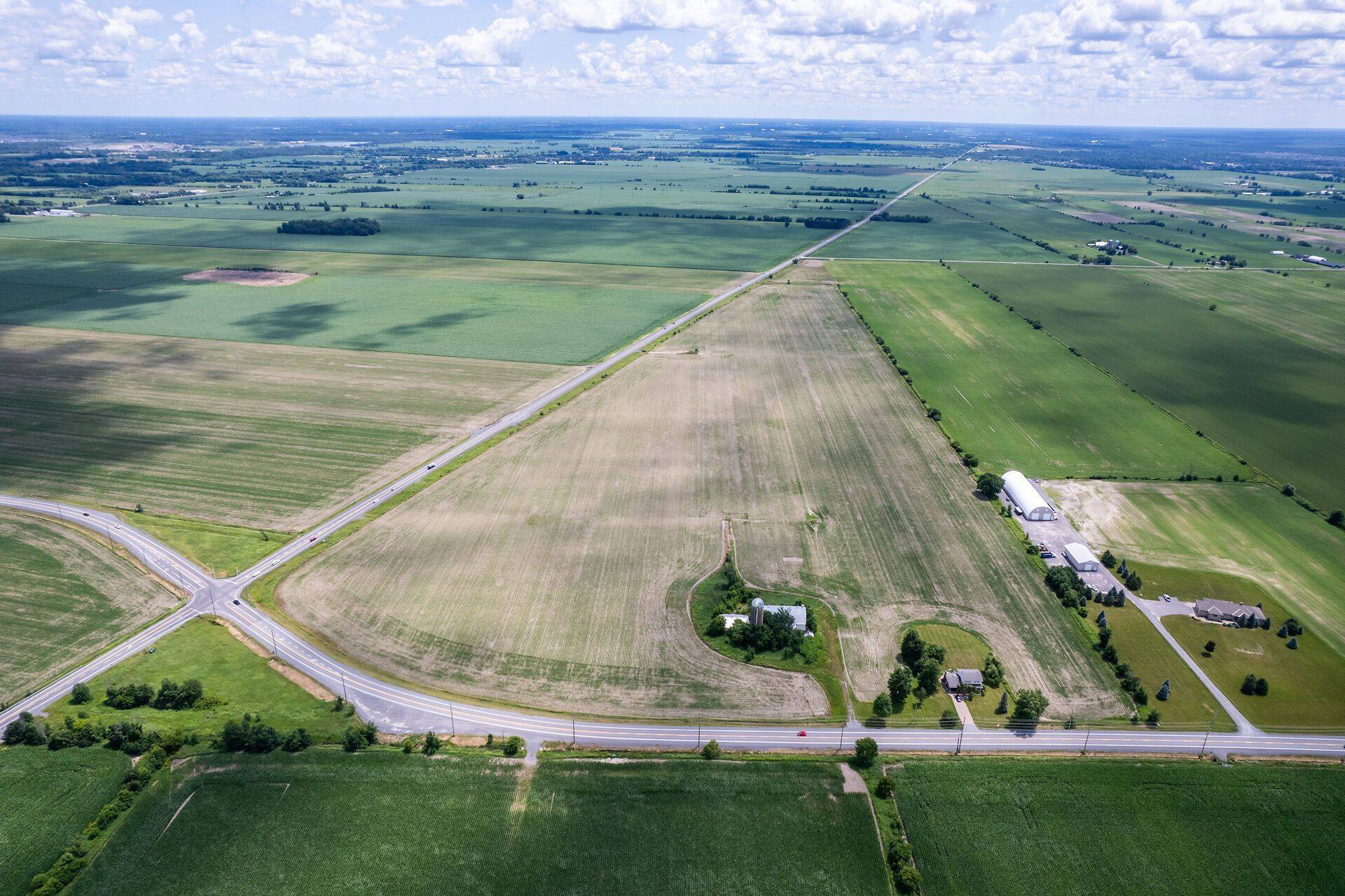 5490 Fallowfield RD, Stittsville - Munster - Richmond, ON K2S 1B8