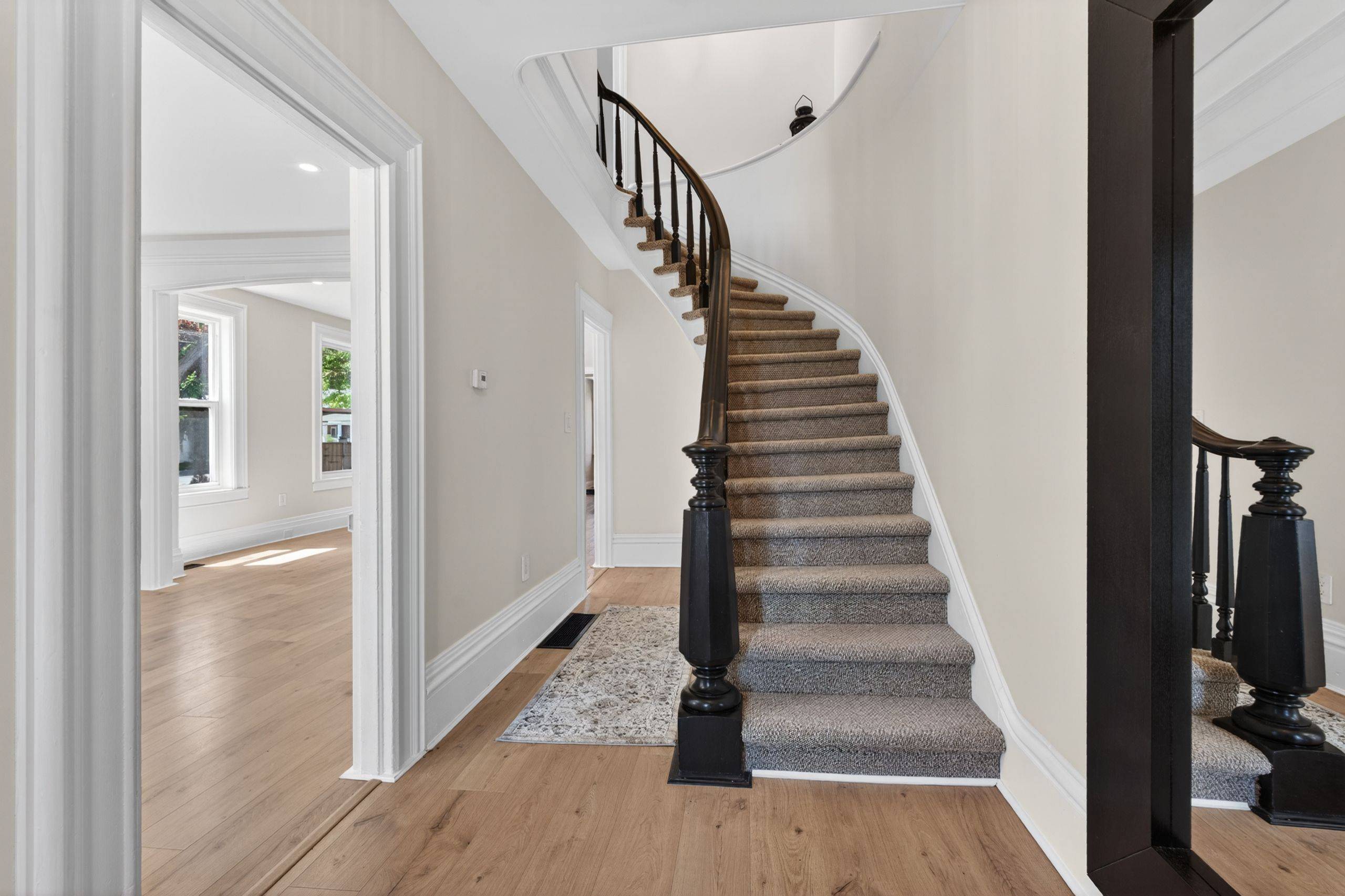 55 Bridge ST W, Greater Napanee, ON K7R 2C4