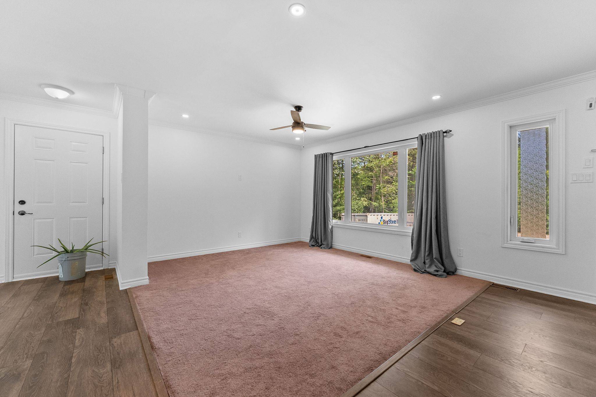 405 Calvin RD, Whitewater Region, ON K0J 1Y0
