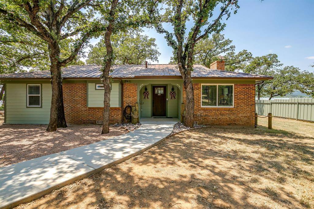 176 Kennon Circle, Palo Pinto, TX 76484