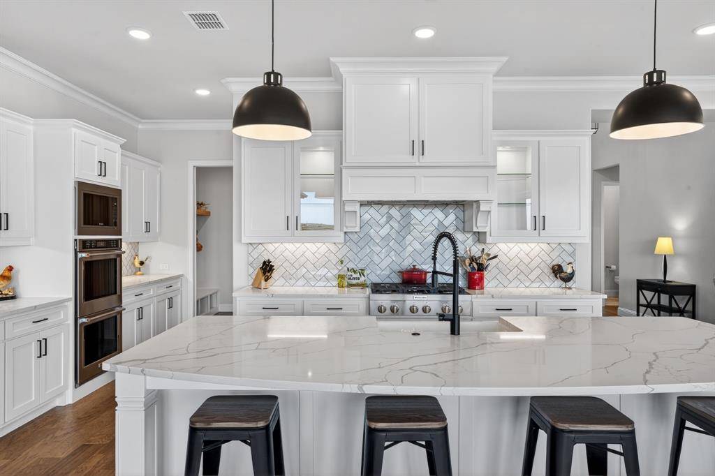 14537 Cedar Brook Place, Fort Worth, TX 76008