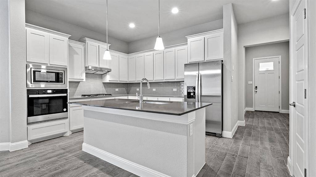 2513 STARLING Street, Denton, TX 76205
