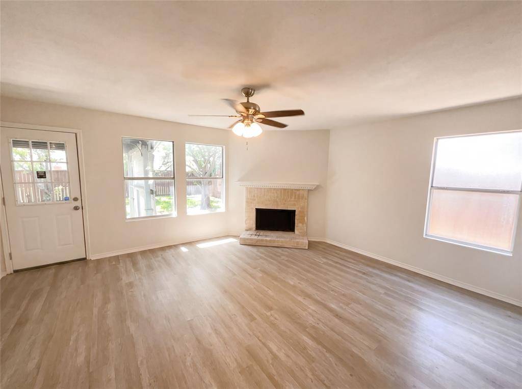 2232 Bradford Pear Drive, Little Elm, TX 75068