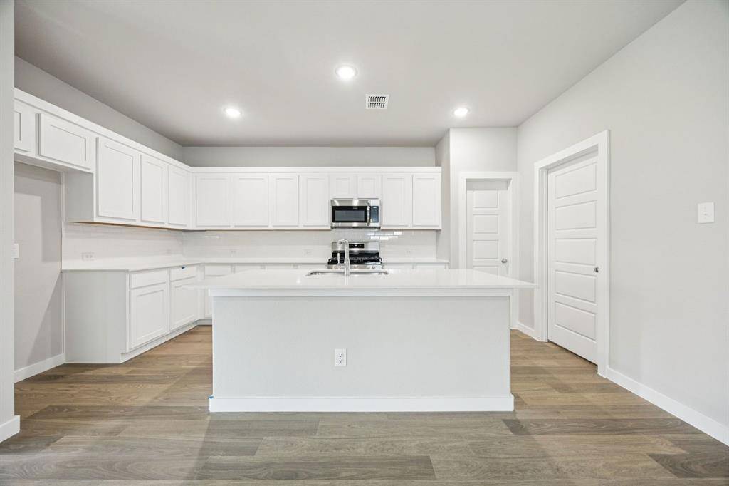 2129 Derby Drive, Seagoville, TX 75159