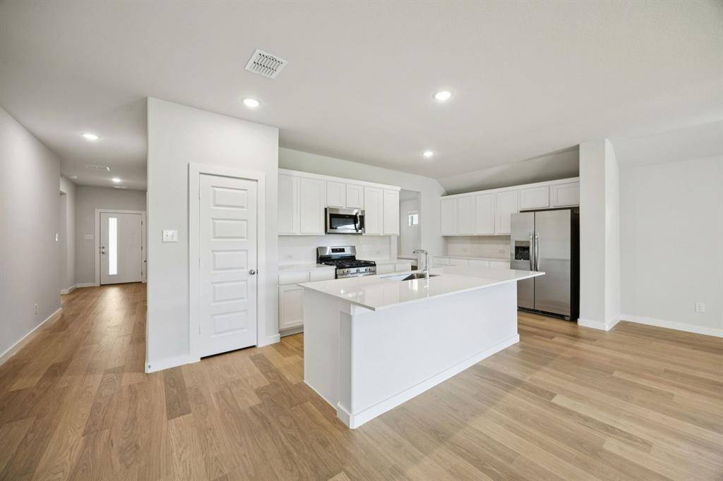 2304 Wind River Drive, Princeton, TX 75407