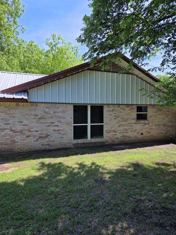 7408 Overhill Road, Fort Worth, TX 76116
