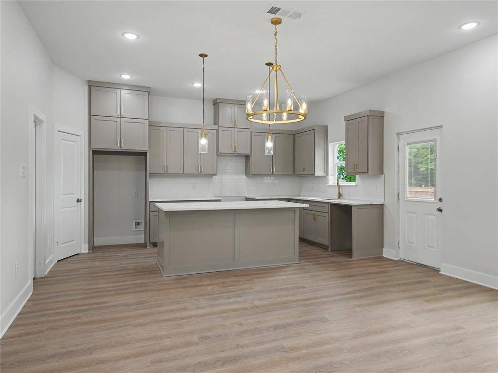 3111 Karen Street, Fort Worth, TX 76116