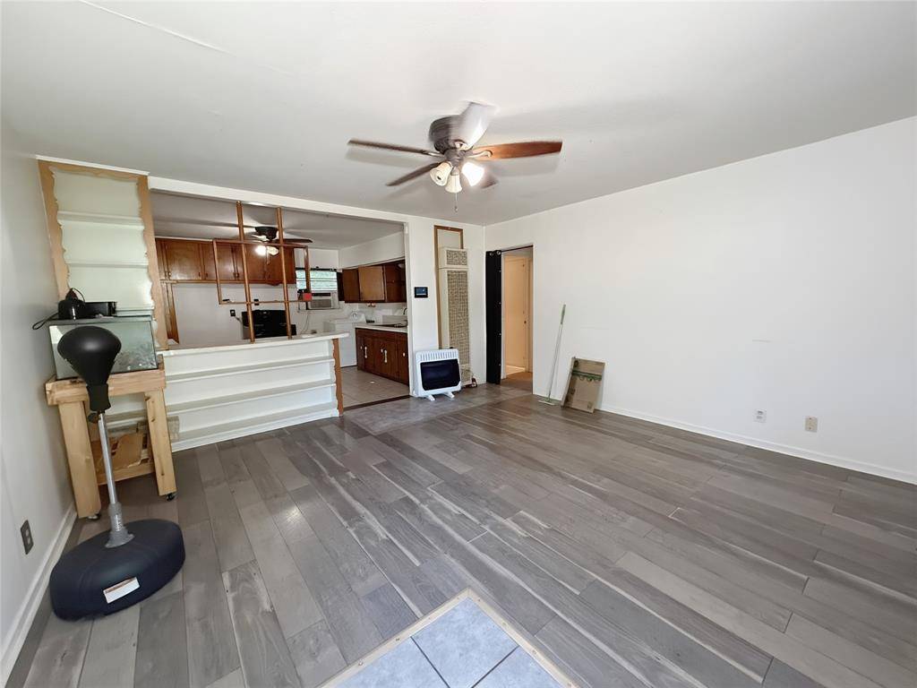 1200 Park Drive, Denison, TX 75020