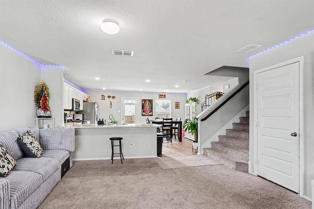 101 Spring Creek Lane, Terrell, TX 75160