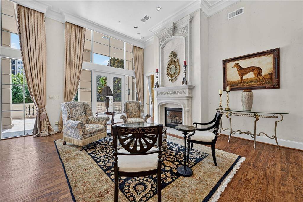 3535 GILLESPIE Street #104, Dallas, TX 75219