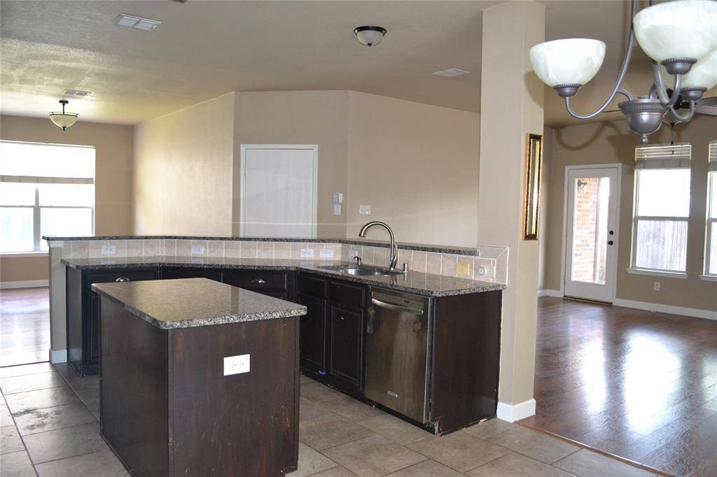 6005 Hidden Pine Lane, Mckinney, TX 75070