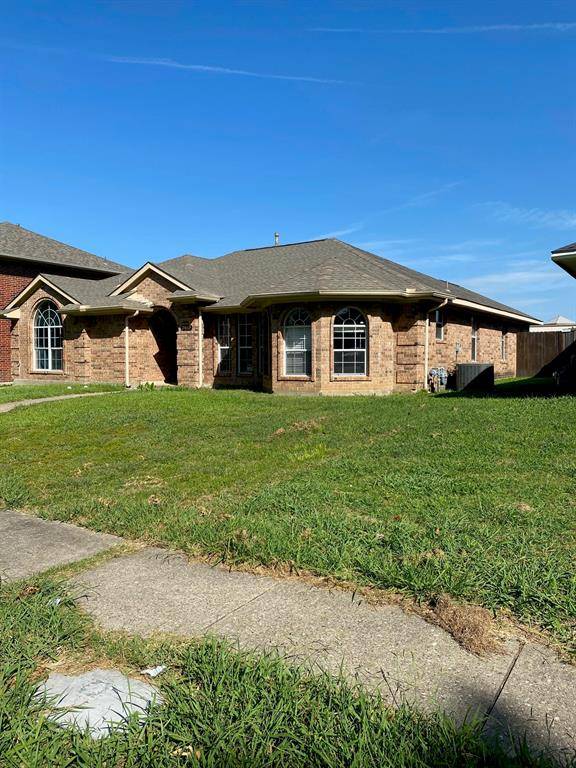 2413 Rebecca Drive, Sachse, TX 75048