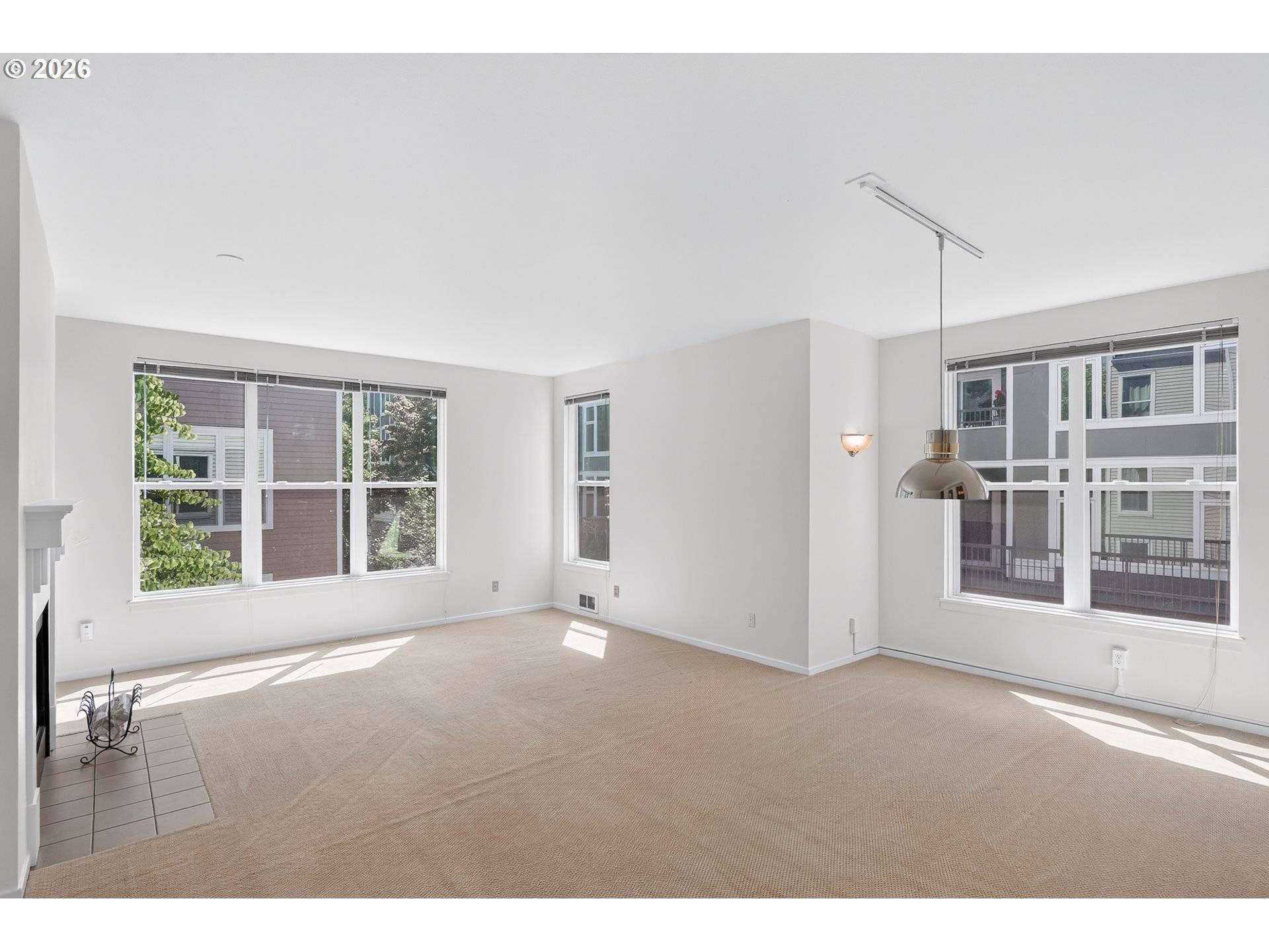 1710 S HARBOR WAY #C-307, Portland, OR 97201