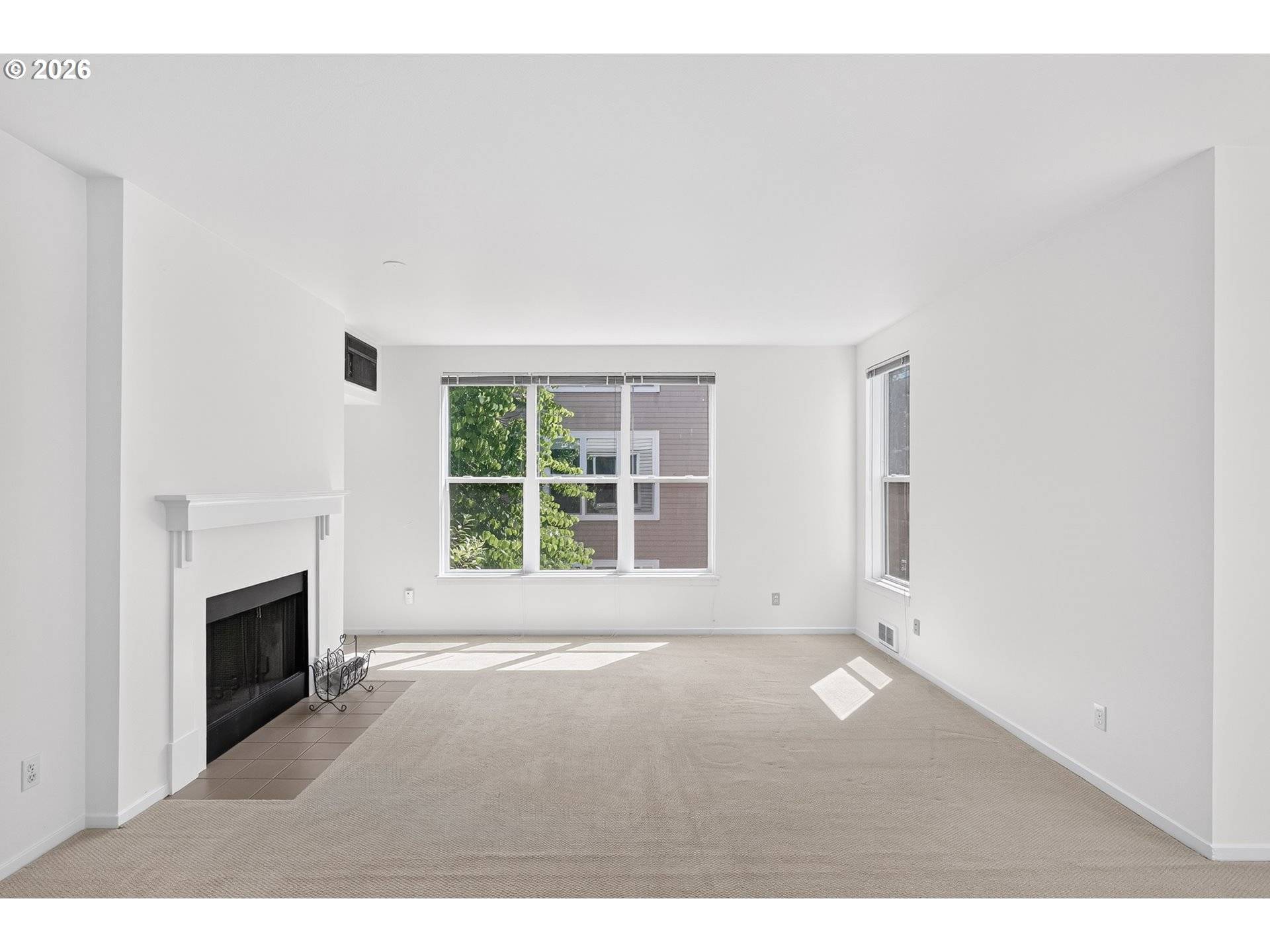 1710 S HARBOR WAY #C-307, Portland, OR 97201