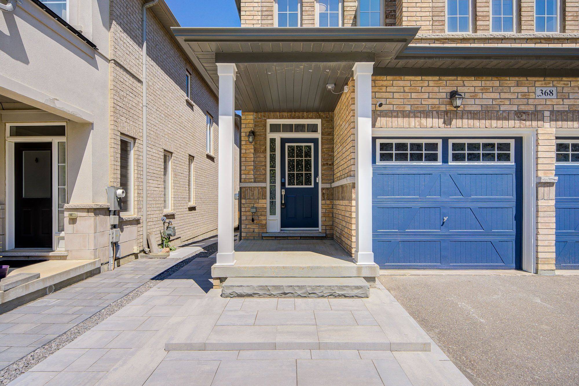 368 Roy Harper AVE, Aurora, ON L4G 1A6