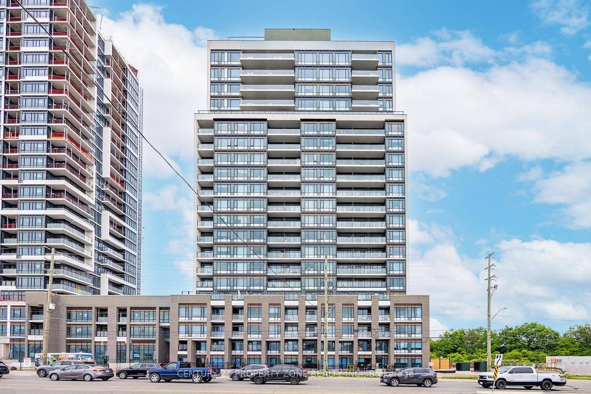 8010 Derry RD W #TH 105, Milton, ON L9T 2X5