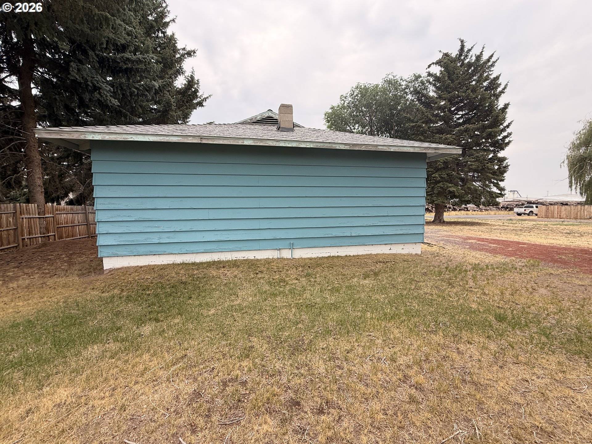 328 S QUINCY AVE, Hines, OR 97738
