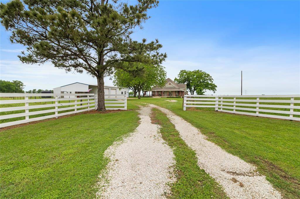 406 N Ellis, Thornton, TX 76687