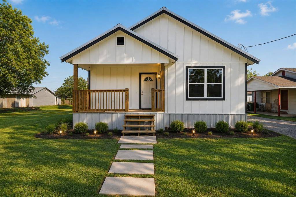 204 S Anderson Street, Bremond, TX 76629