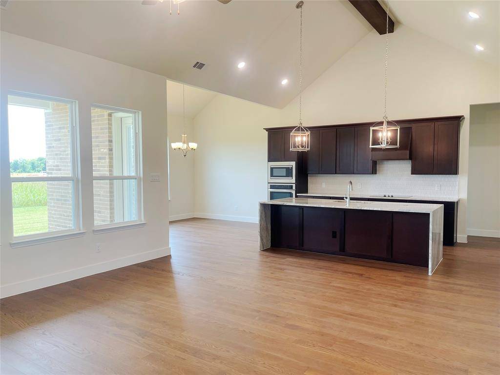 221 Olson Road, Waxahachie, TX 75167
