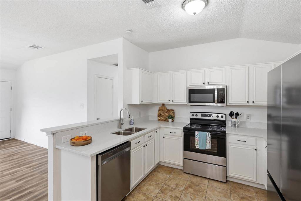 9447 Crimnson Court, Dallas, TX 75217
