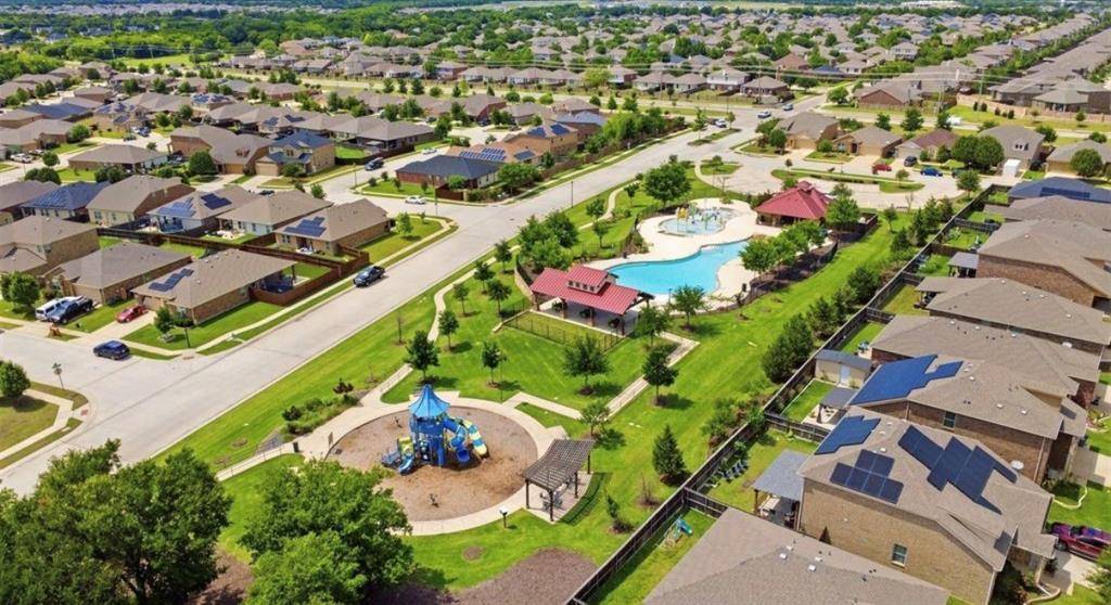 900 Sapphire Drive, Princeton, TX 75407
