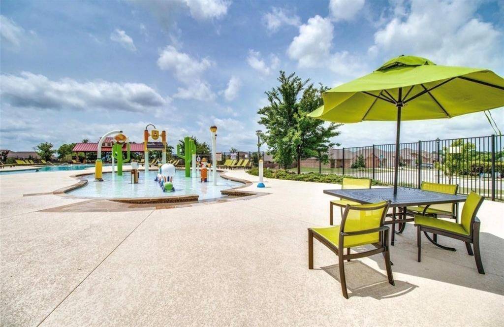 900 Sapphire Drive, Princeton, TX 75407