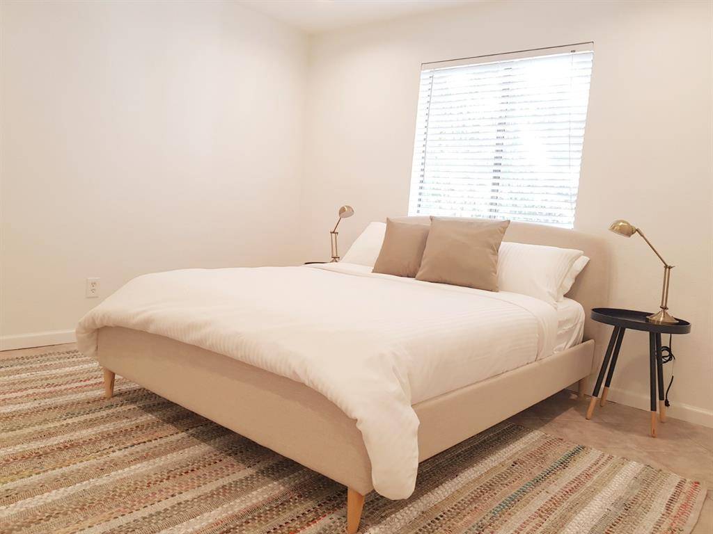 7431 Holly Hill Drive #227, Dallas, TX 75231