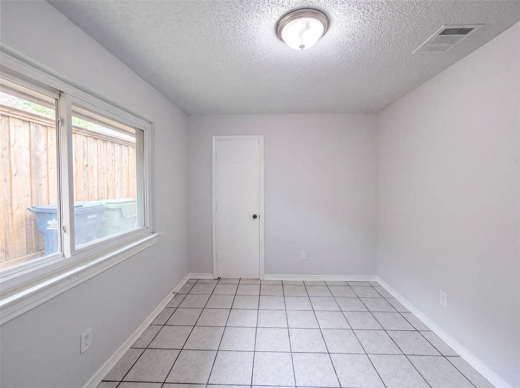 2604 Leo Drive, Garland, TX 75044