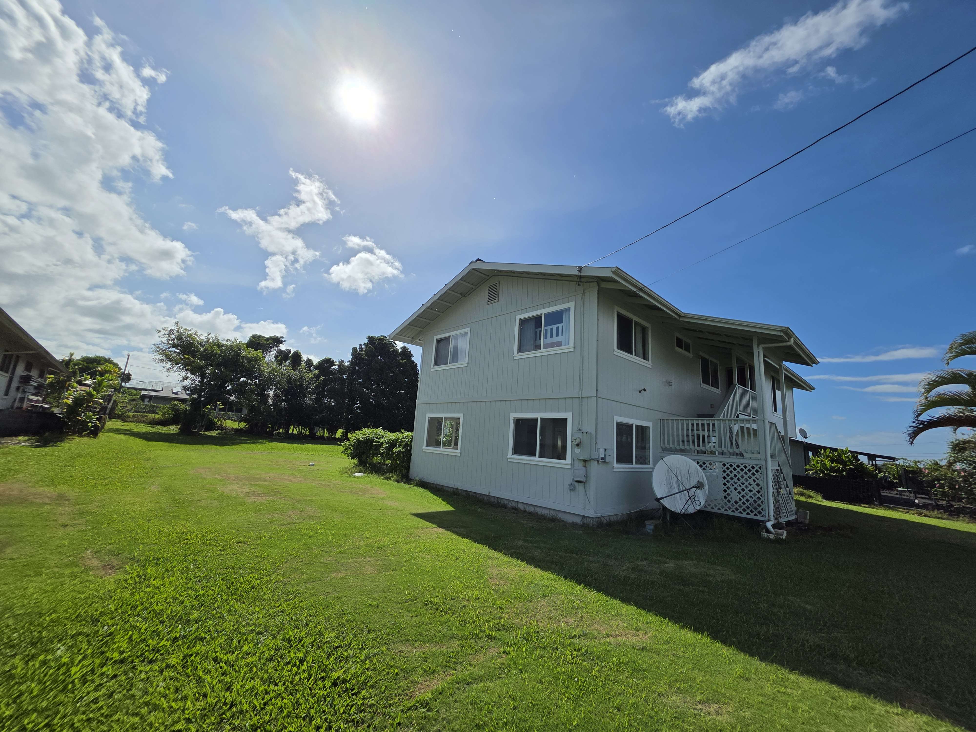 91 HOOMALU ST, Hilo, HI 96720