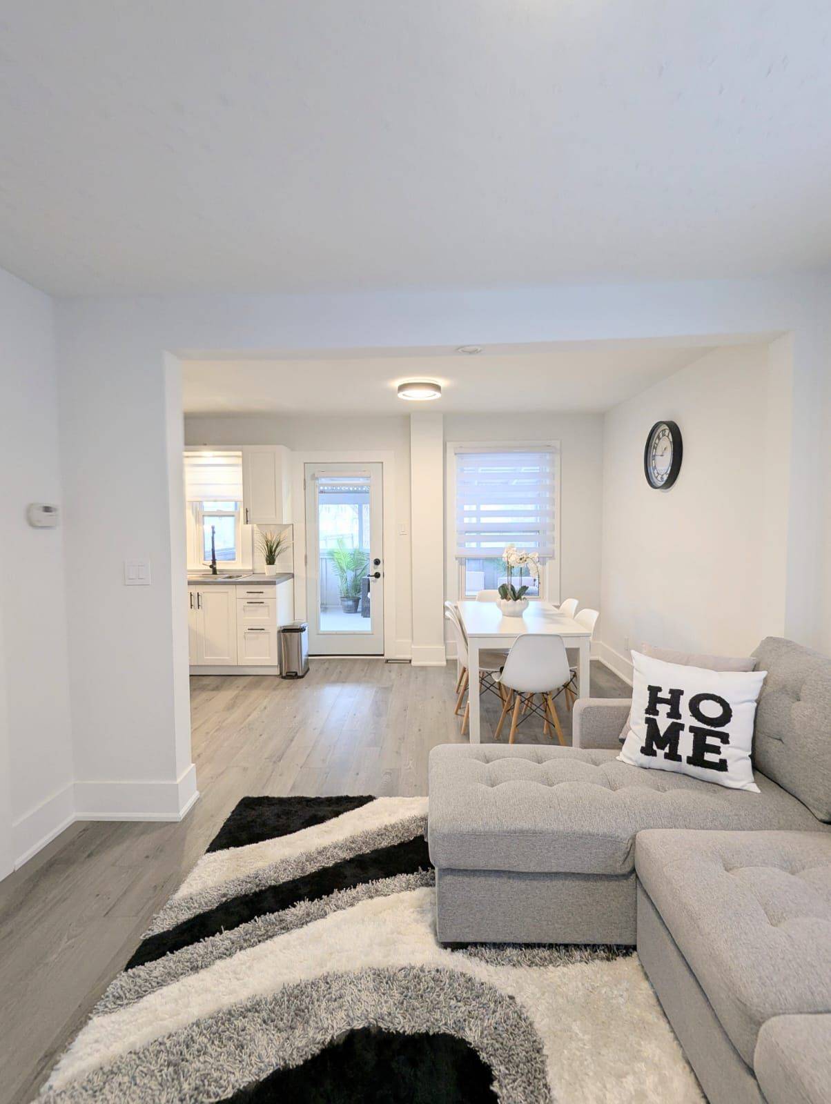 34 Tasker ST, St. Catharines, ON L2R 3Z8