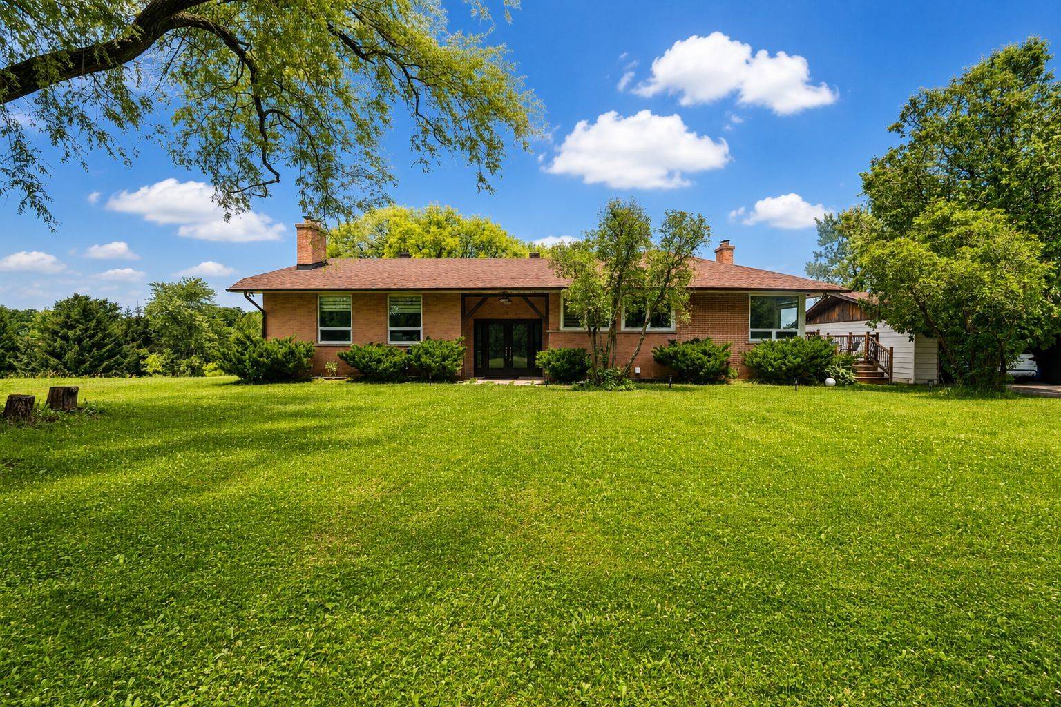 2950 17th Side Road, King, ON L7B 1A3
