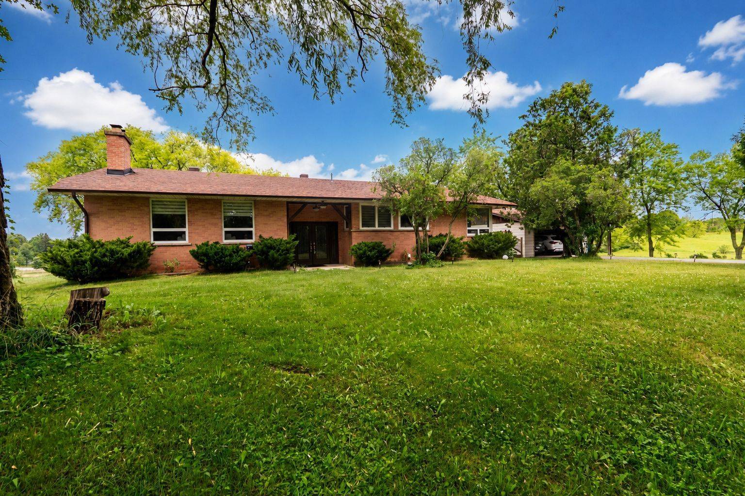 2950 17th Side Road, King, ON L7B 1A3