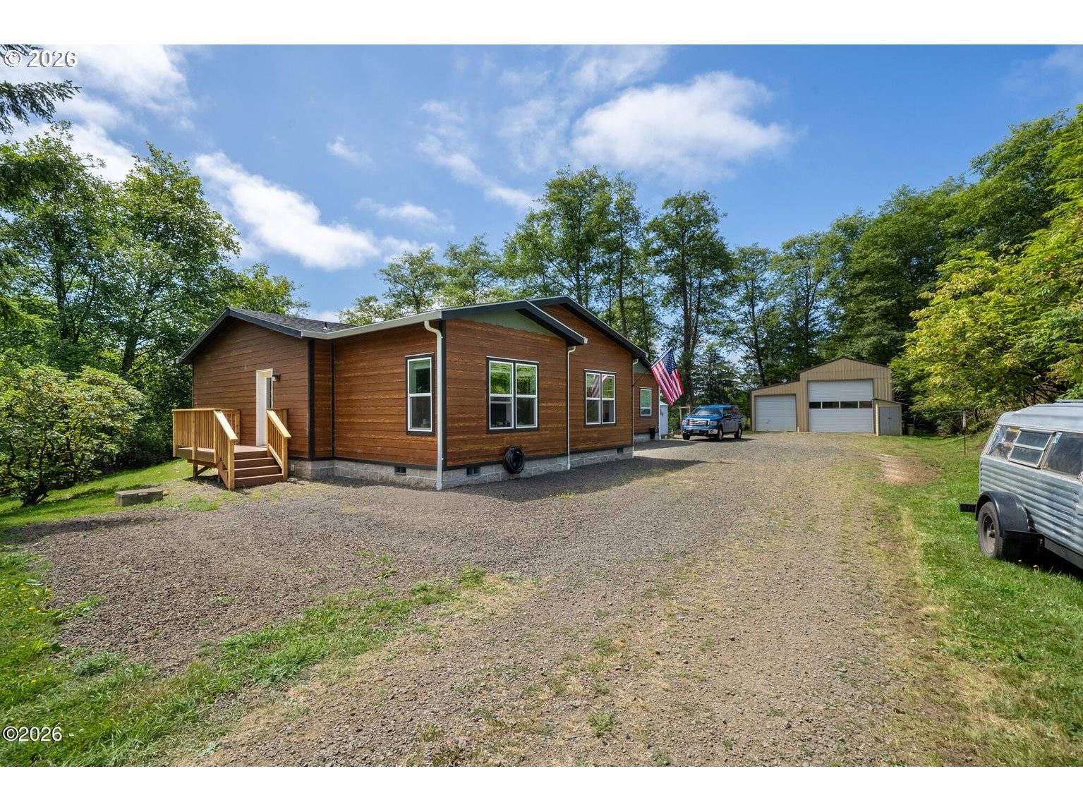 1150 SKYLINE DR, Tillamook, OR 97141