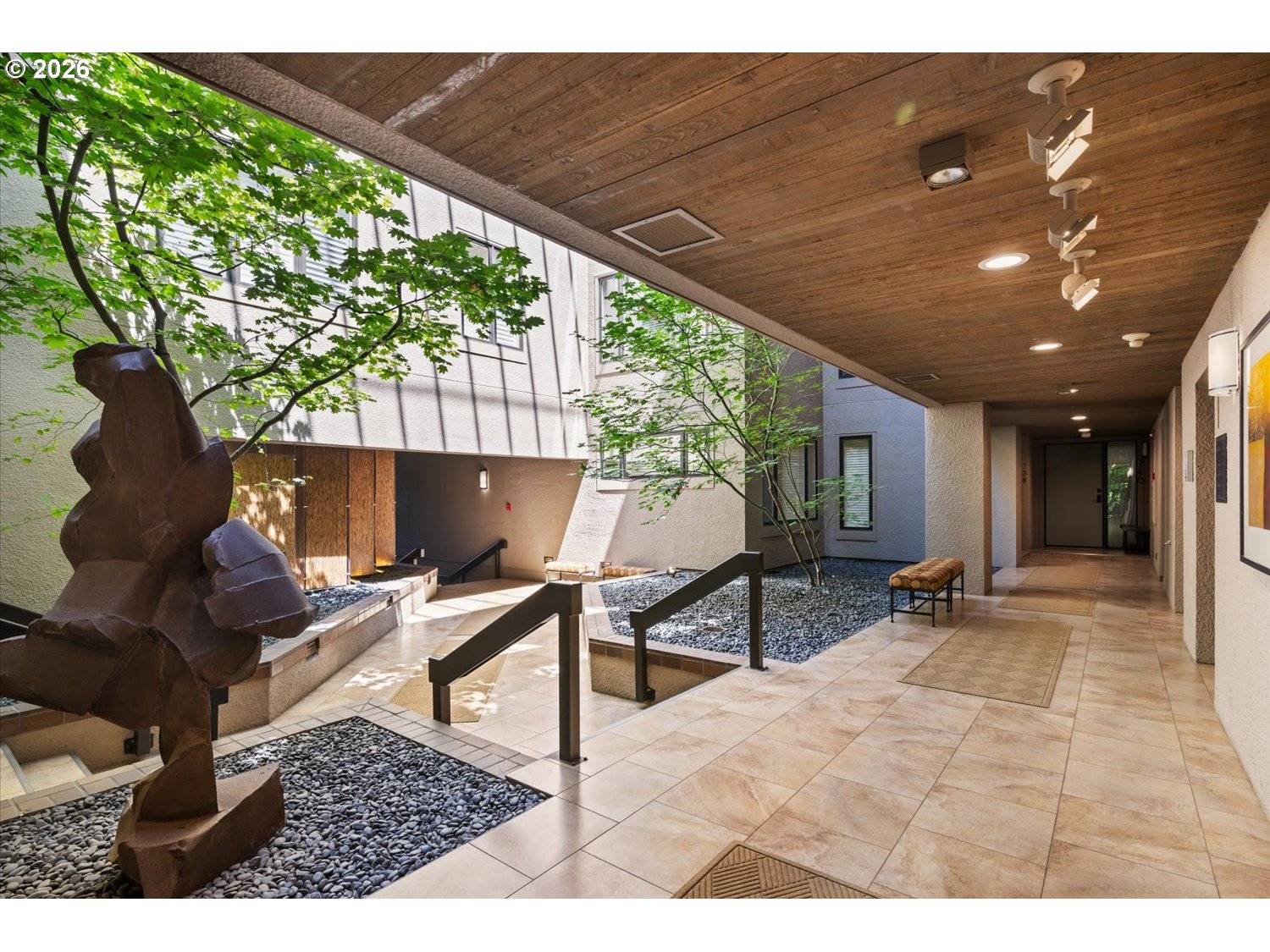 762 NW WESTOVER SQ, Portland, OR 97210