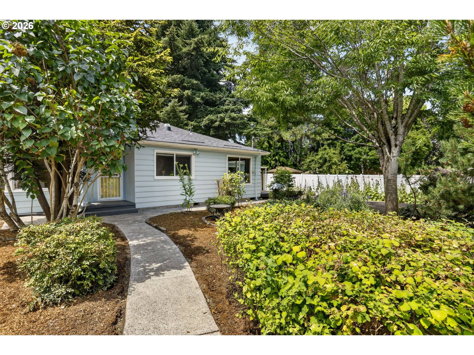 5715 NE 48th AVE, Portland, OR 97218