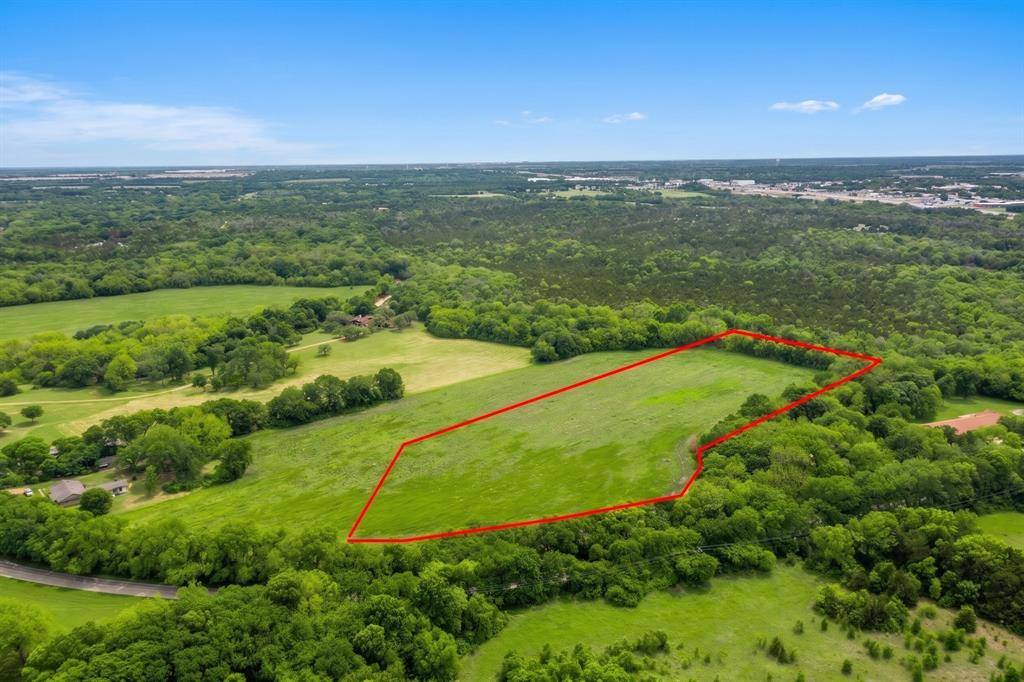 2600 W Main Street, Lancaster, TX 75146