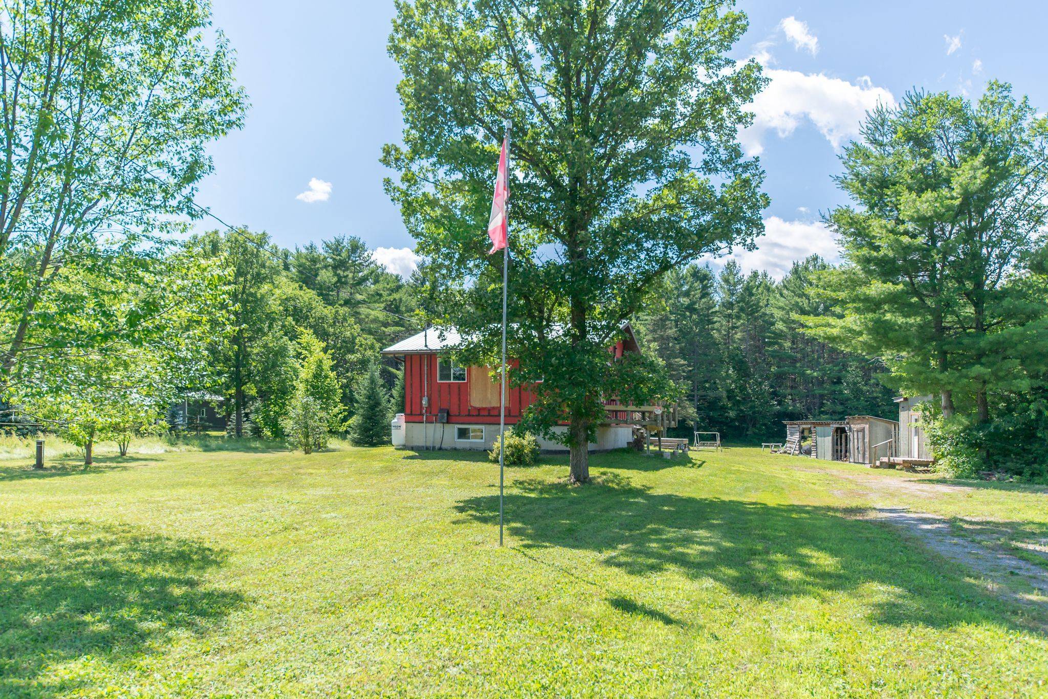 1131 Wright RD, Whitewater Region, ON K0J 2L0