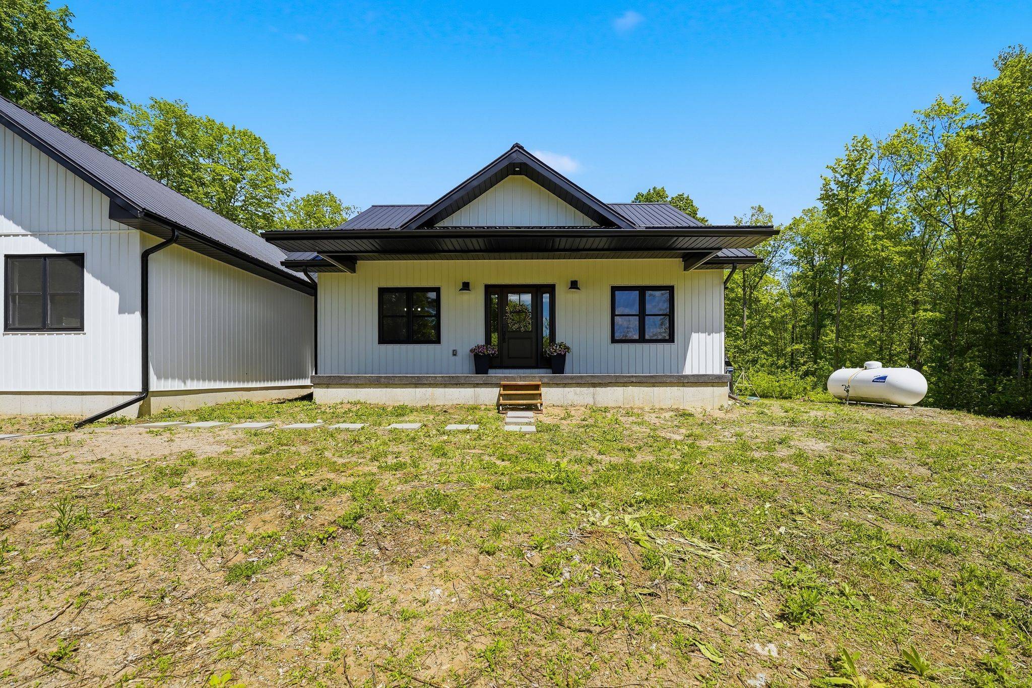 293 Douglas RD, Centre Hastings, ON K0K 2K0