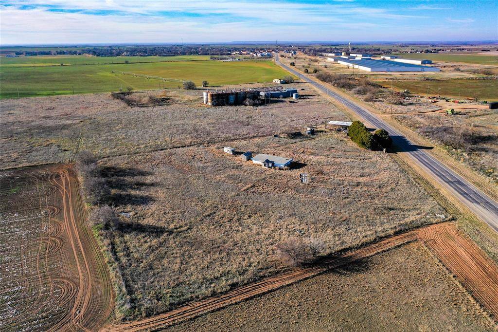 7734 St Hwy 6 N, Rule, TX 79547