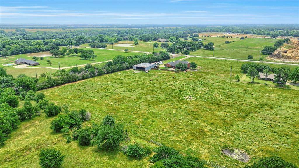 12153 Mustang Road, Pilot Point, TX 76258