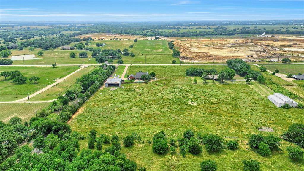 12153 Mustang Road, Pilot Point, TX 76258