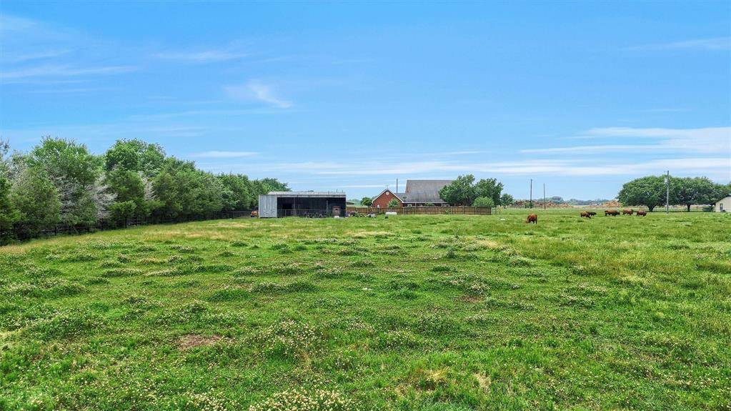 12153 Mustang Road, Pilot Point, TX 76258