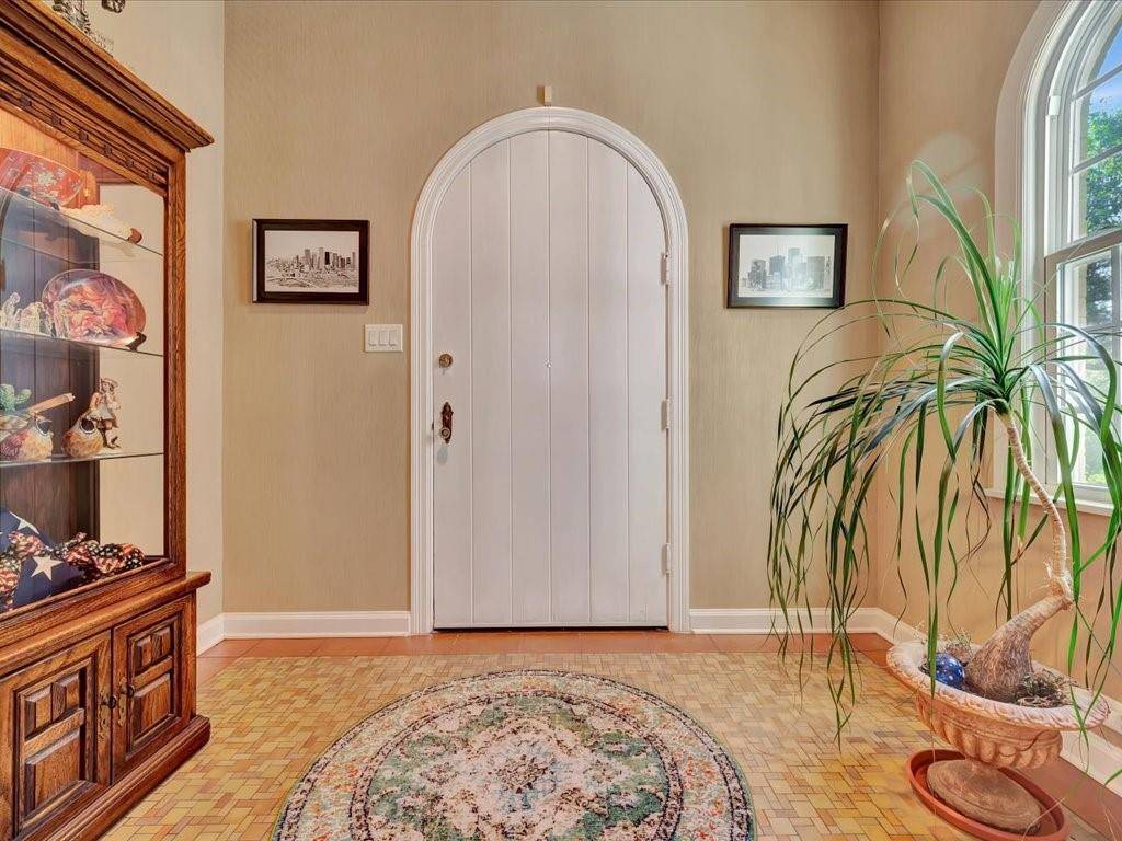 402 S Bynum Street, Lufkin, TX 75904