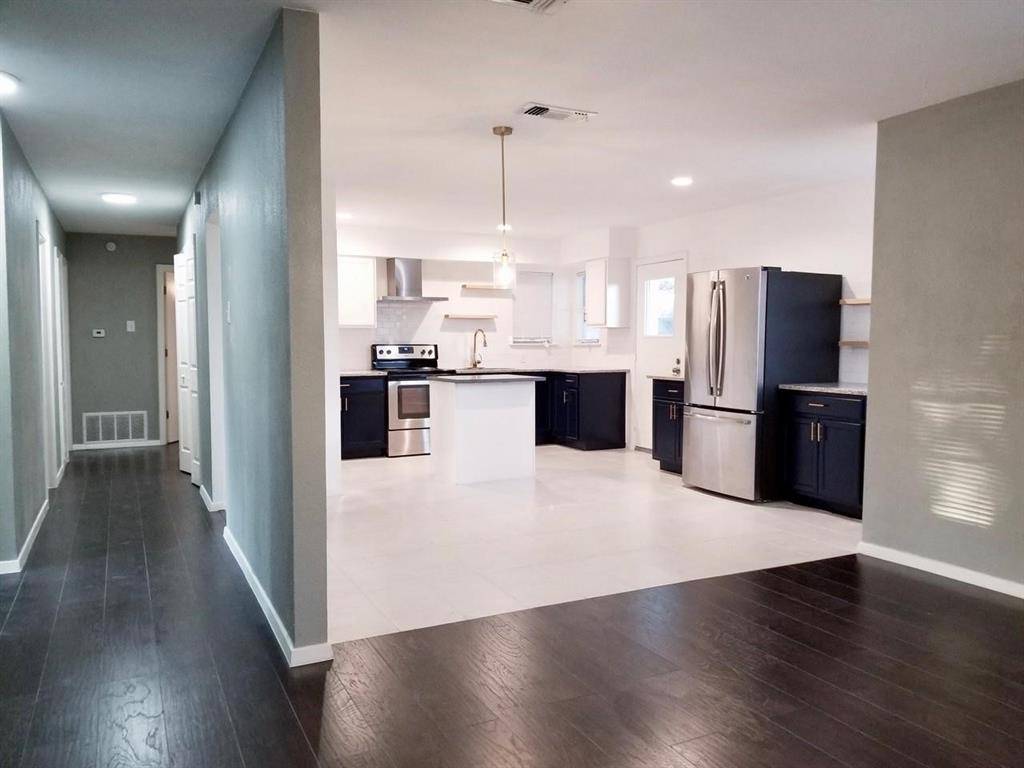 510 Gilbert Road, Irving, TX 75061