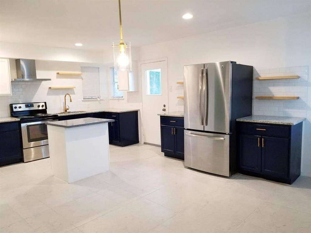 510 Gilbert Road, Irving, TX 75061
