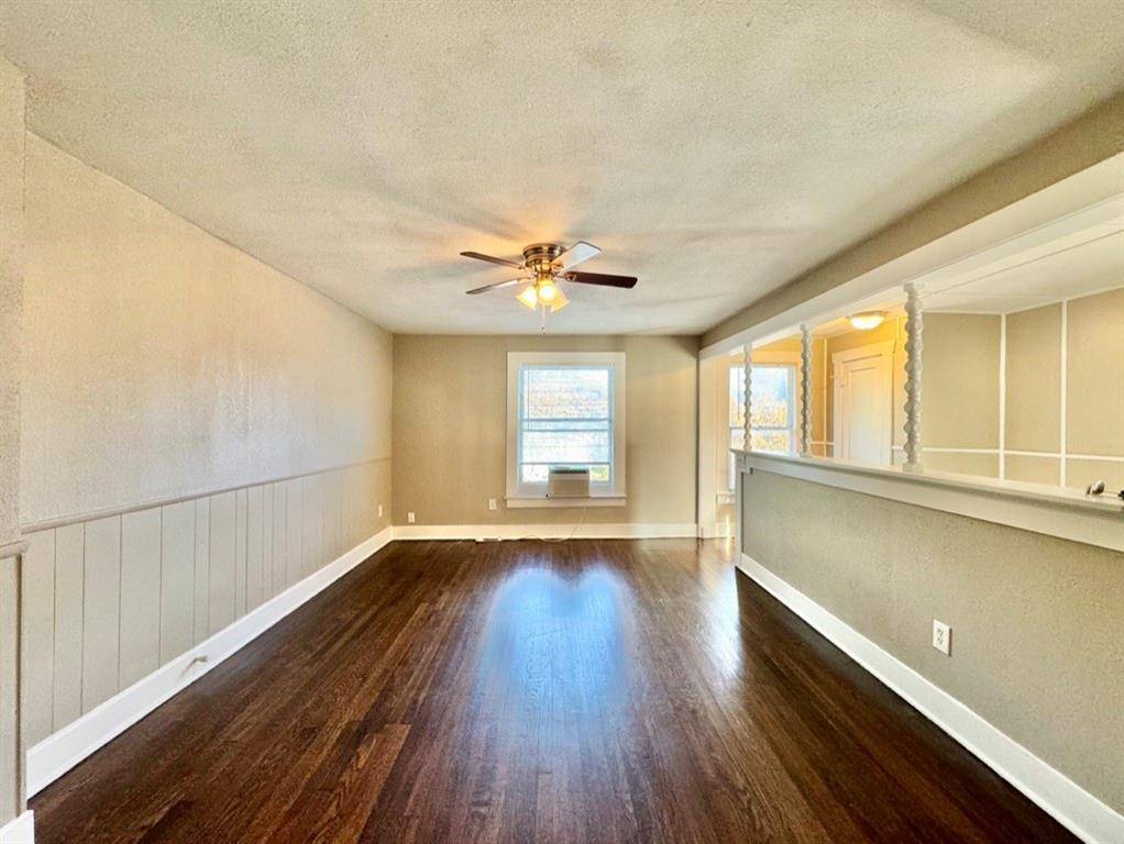 5738 Worth Street, Dallas, TX 75214